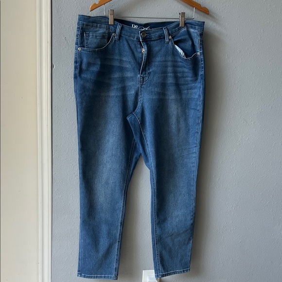 Blue Denim Jeans - Picture 2 of 9